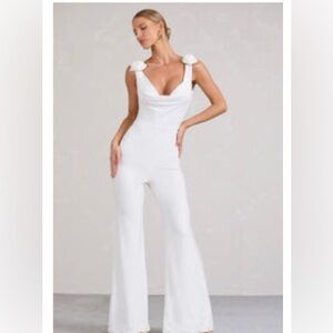 Elegant White Jumpsuit with Floral Shoulder Accents